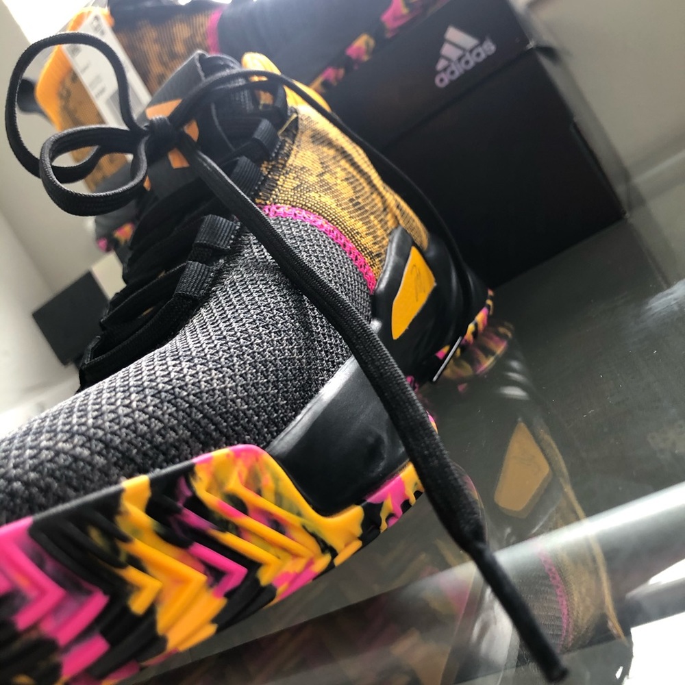 Adidas | men shoes - Picture 8 of 12
